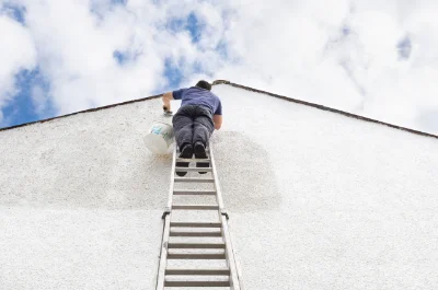 Peinture extérieure à Anglars — façades et ravalement